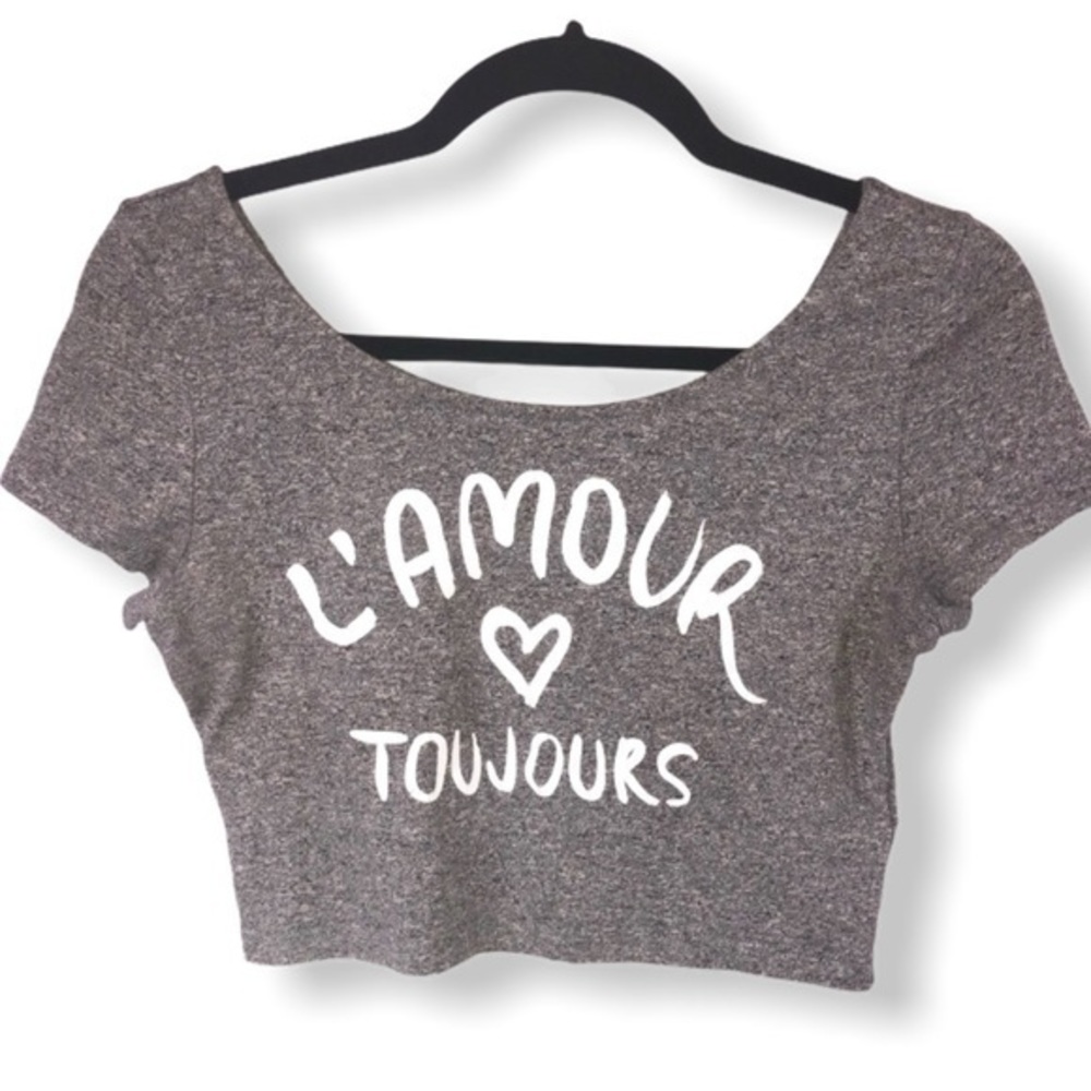 5 for $25 ❄️ H&M‎ gray scoop neck crop top